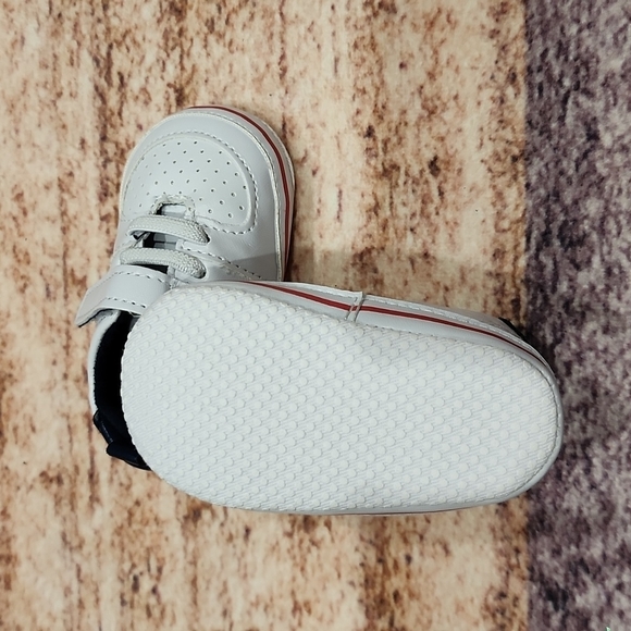 Baby soft bottom shoes - Picture 4 of 5